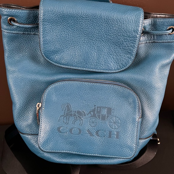 Coach Jes Backpack With Horse And Carriage - Picture 4 of 7